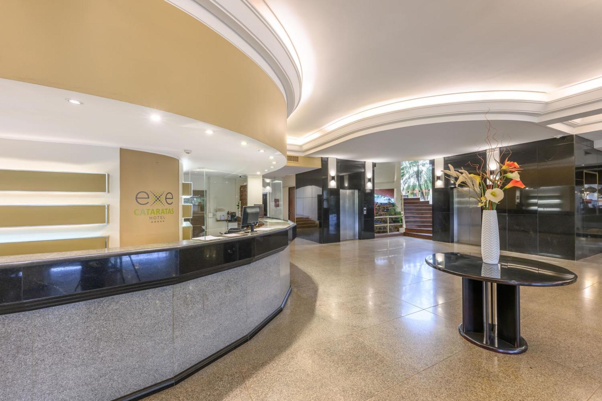 エグゼ ホテル カタラタス プエルト・イグアス エクステリア 写真 Lobby